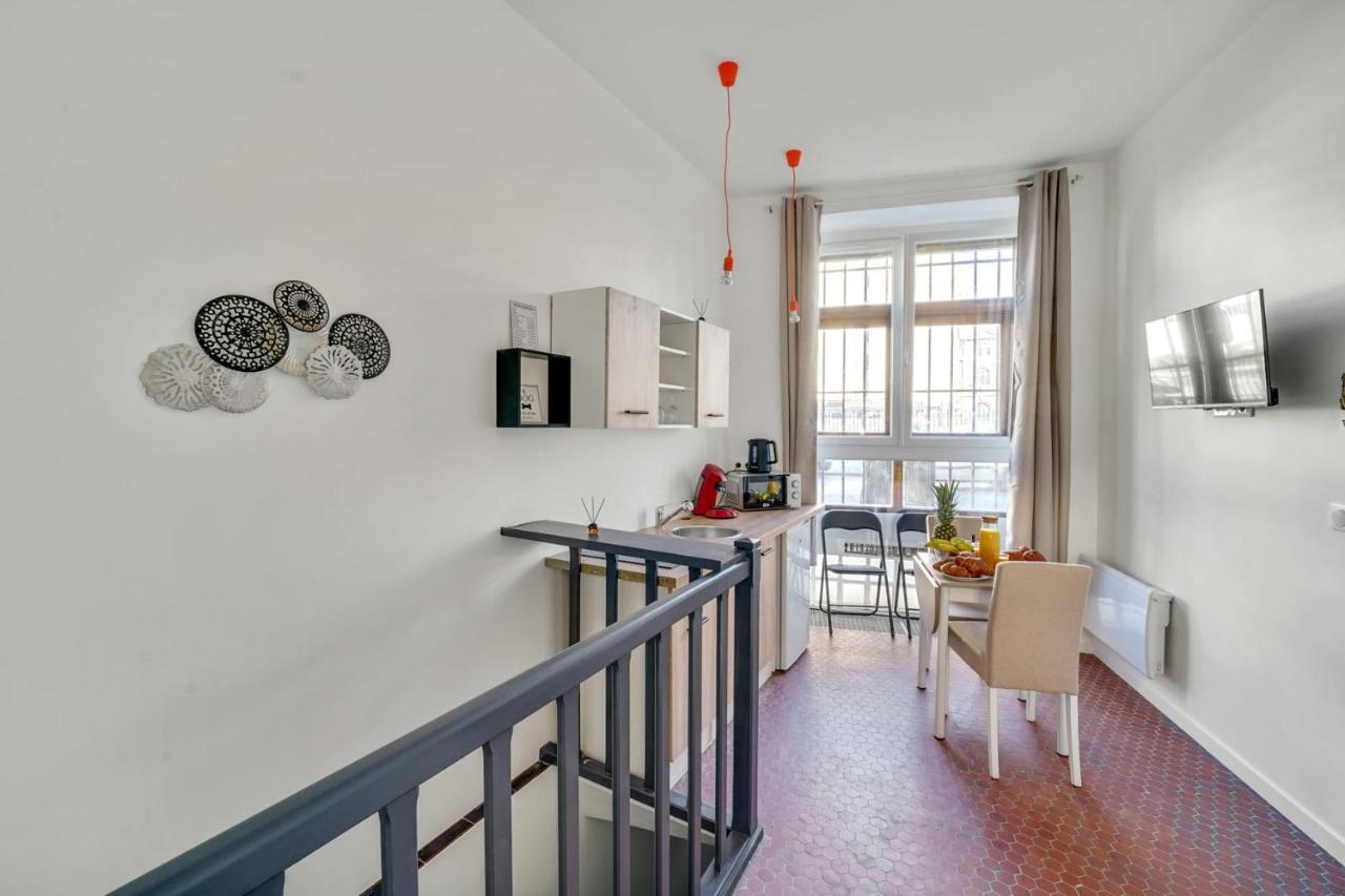 Loft In Heart Of Paris Moulin Rouge Apartment Exterior foto